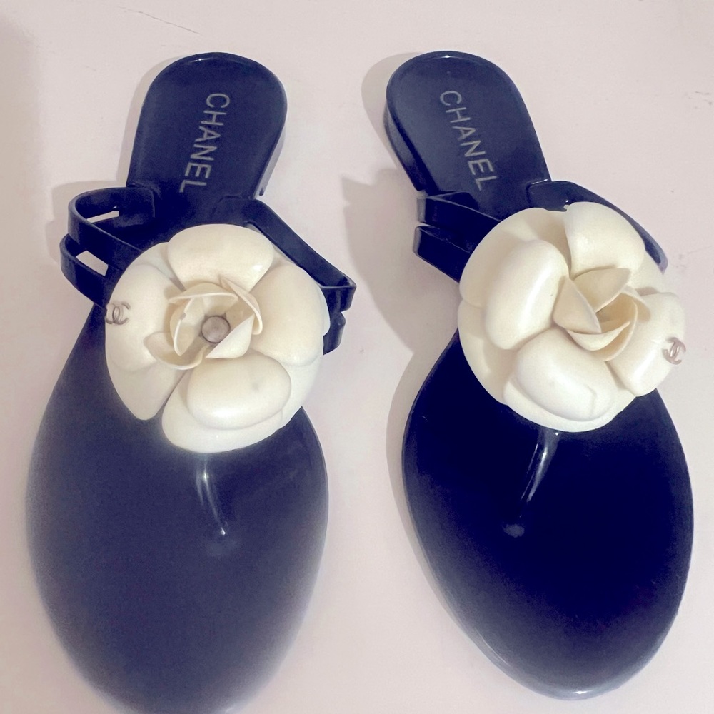 Chanel Rubber Camilla Sandal